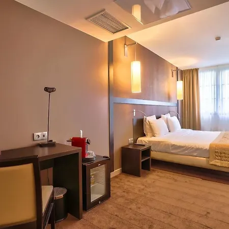 Simon's Boutique Paris