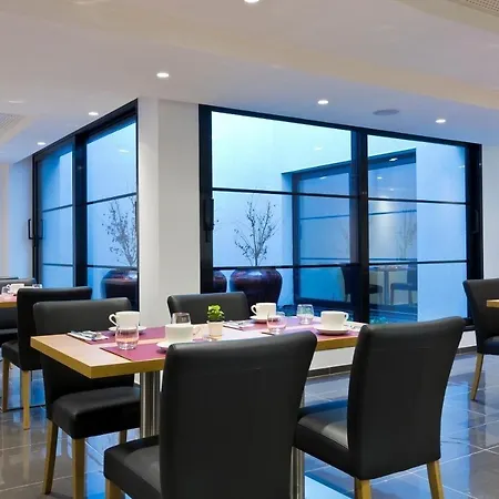 Simon's Boutique 3* Paris