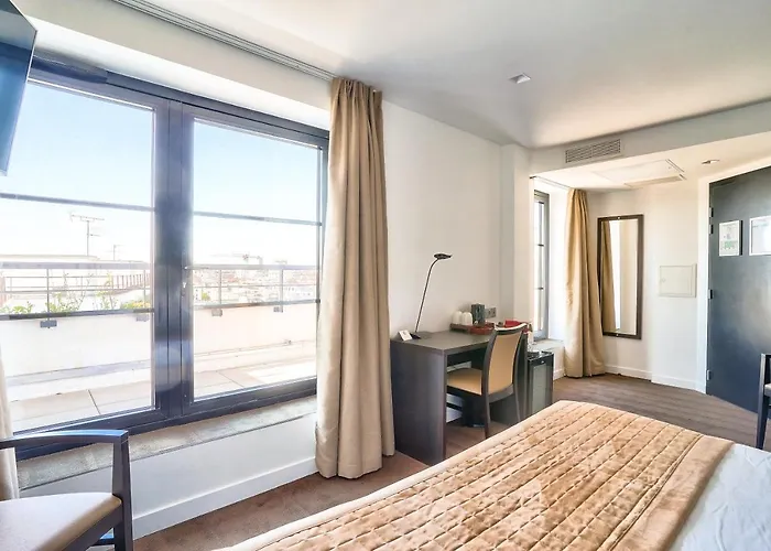 Simon's Boutique Hotel 3*